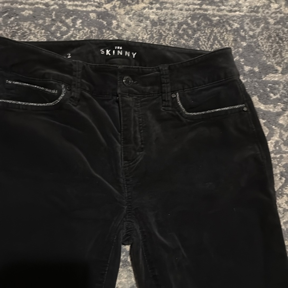 White House Black Market Mid-rise Velvet Black Skinny Jeans Size 2 - Picture 3 of 10